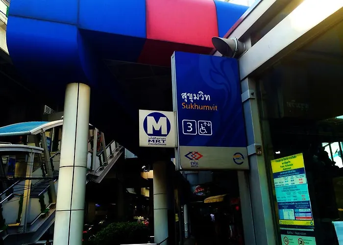 8 Sukhumvit Soi 8 旅馆 曼谷