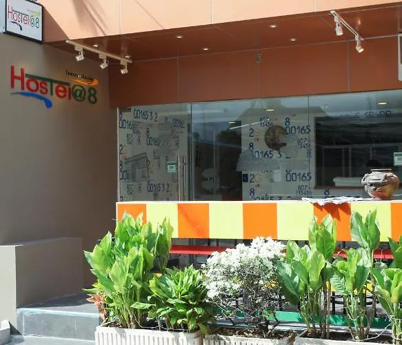 旅馆 8 Sukhumvit Soi 8 曼谷