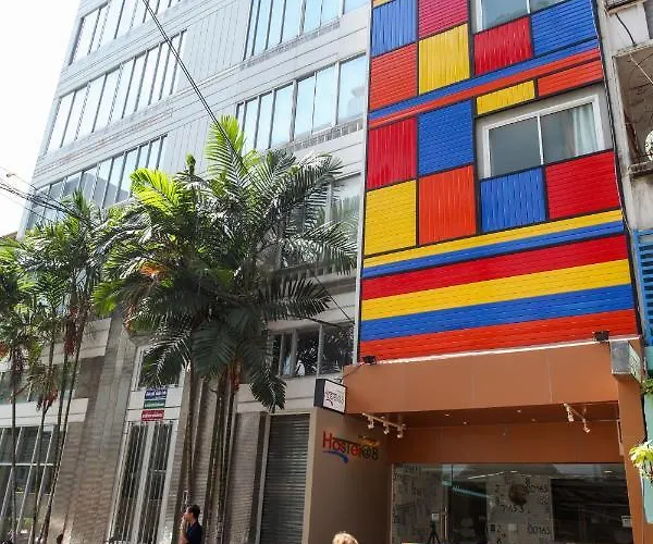 8 Sukhumvit Soi 8 * 曼谷